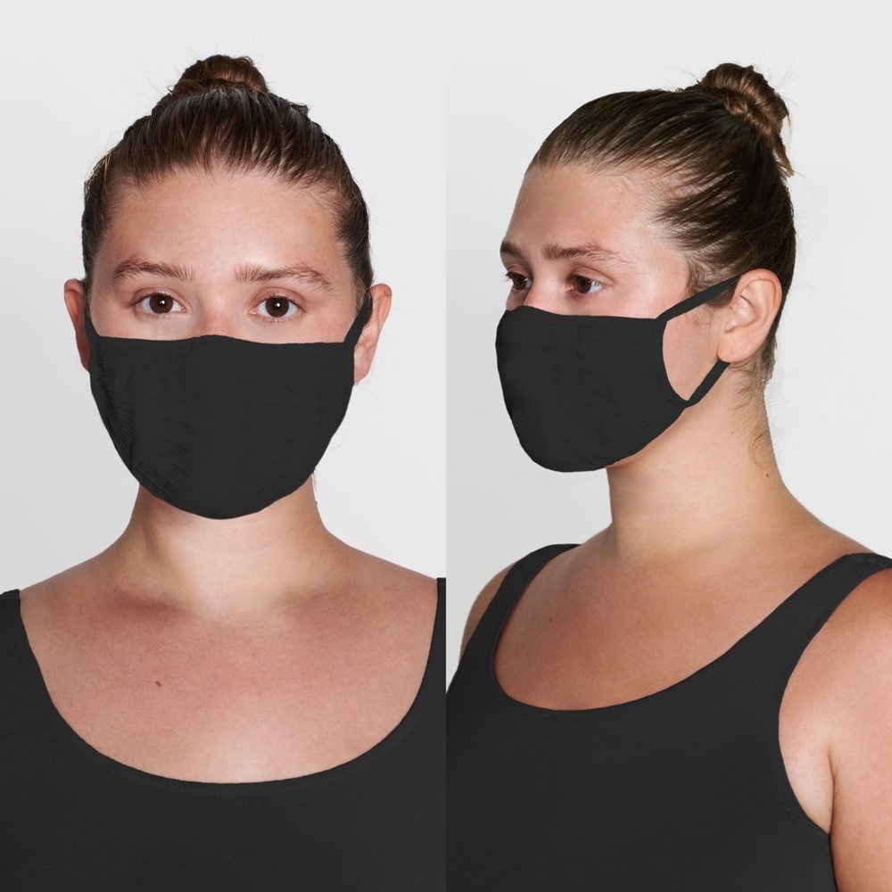 Skims face mask (onxy)